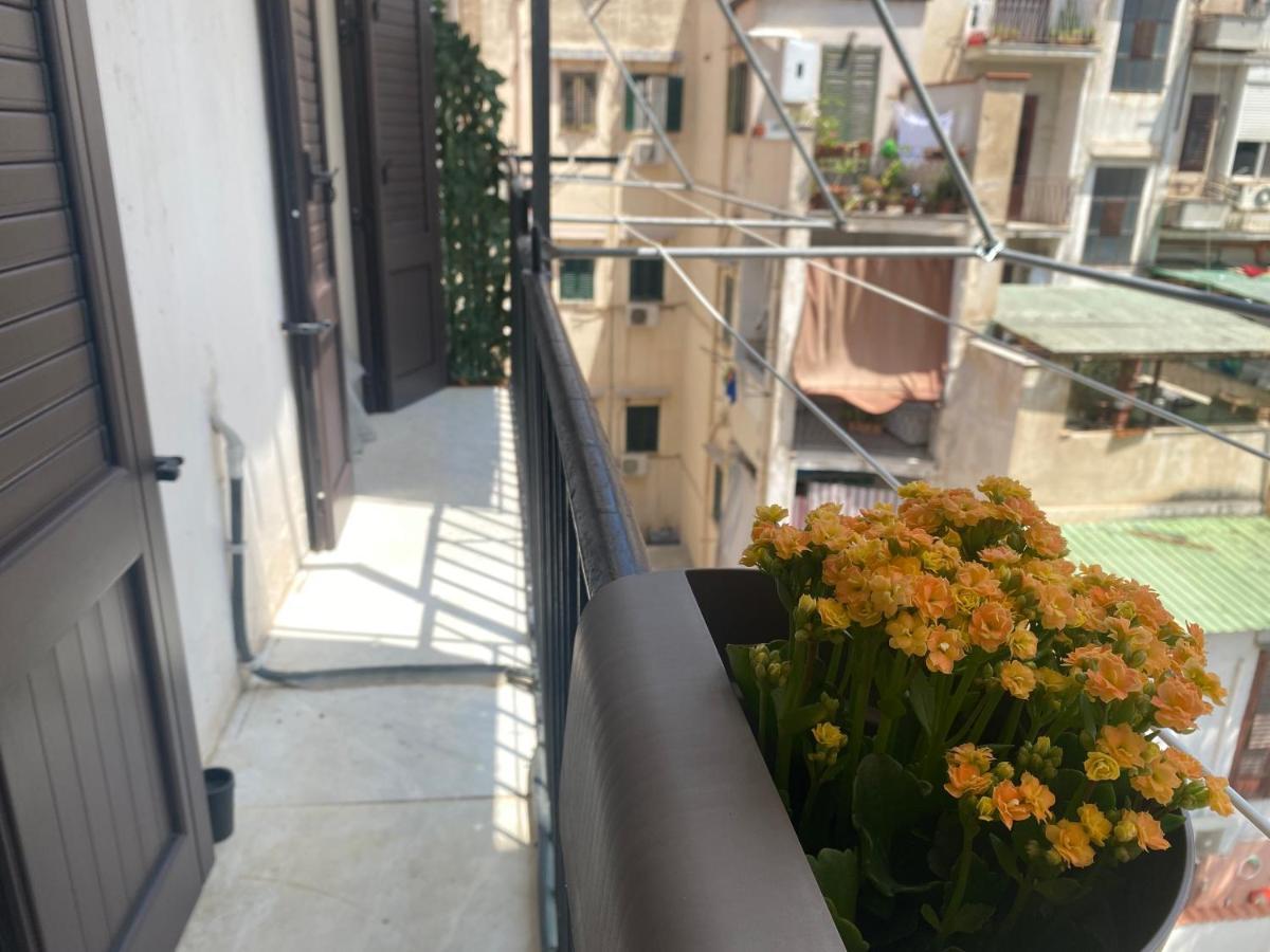 Al Civico 18 Apartment Palermo Exterior photo